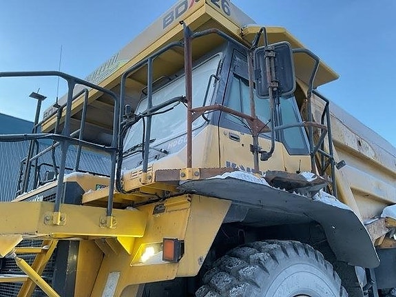 Komatsu HD605-7EO 14 of 24