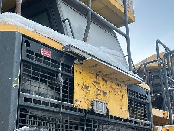 Komatsu HD605-7EO 24 of 24