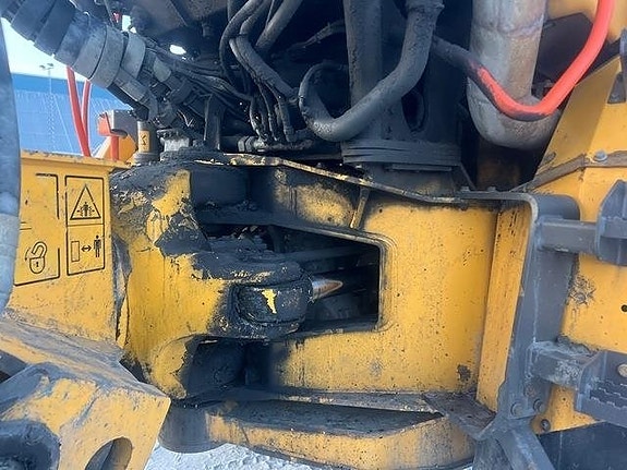 Volvo A40G 14 of 24