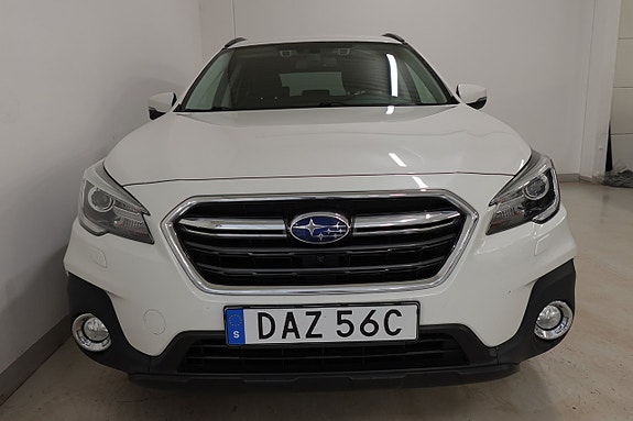 Subaru Outback 2 of 5