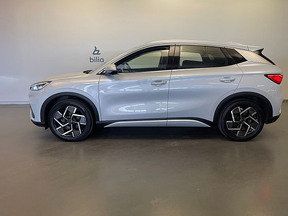BYD Atto 3 2 of 5