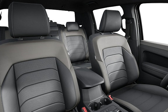 Volkswagen Amarok 8 of 9