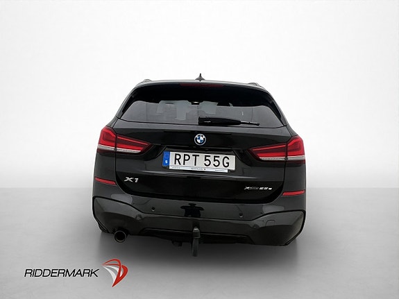 BMW X1 3 of 5