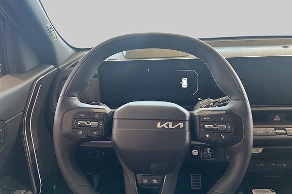Kia Seltos 13 of 17