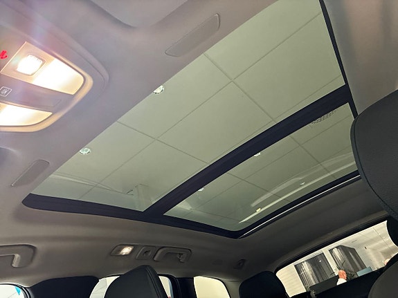 Volvo XC60 15 of 16