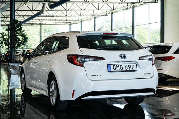 Toyota Corolla 6 of 25