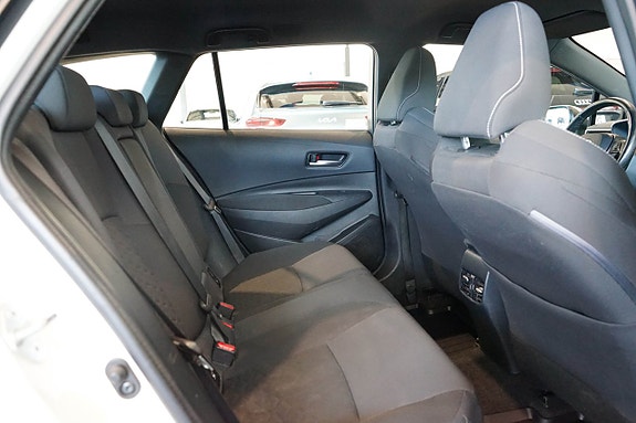 Toyota Corolla 10 of 25