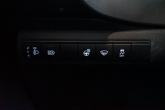 Toyota Corolla 20 of 25