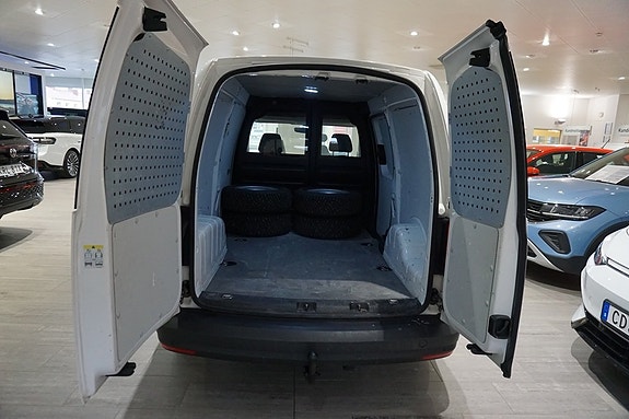 Volkswagen Caddy Maxi 5 of 6