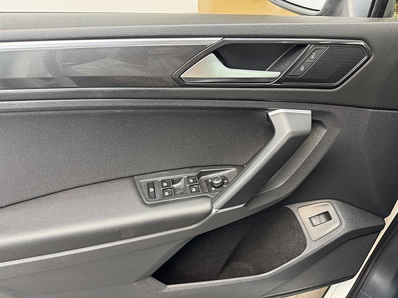 Volkswagen Tiguan 19 of 21