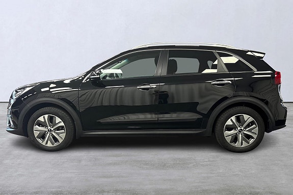 Kia e-Niro 2 of 5
