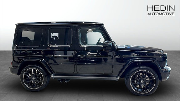 Mercedes-Benz G63 4 of 5