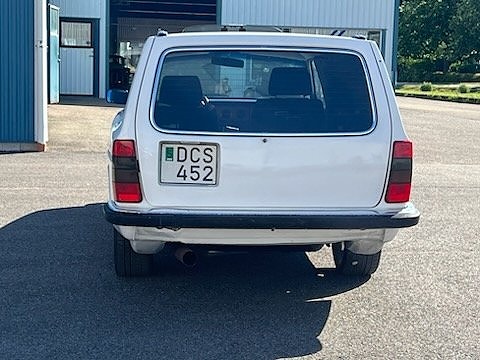 Volvo 145 5 of 5
