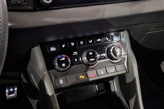 Skoda Karoq 16 of 19
