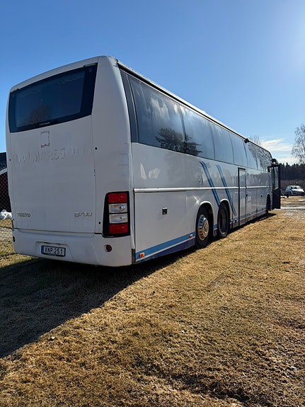 Volvo 12M 2 of 9