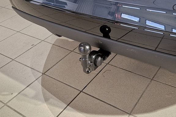Audi Q4 e-tron 6 of 18