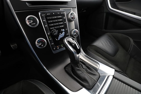 Volvo V60 25 of 30