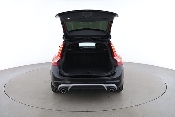 Volvo V60 17 of 30