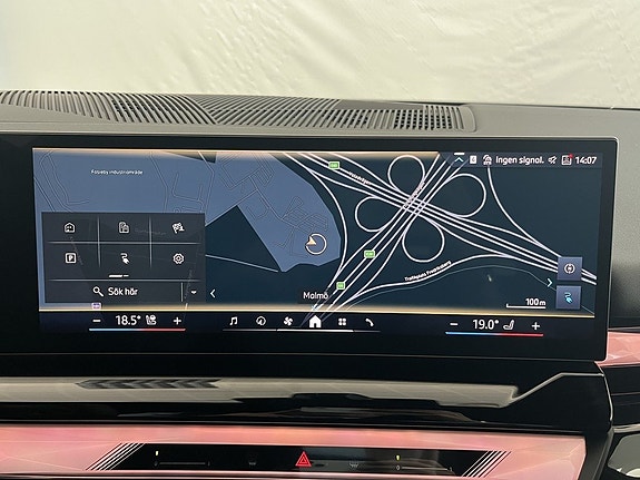 BMW i5 11 of 16