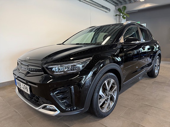 Kia Stonic 2 of 5