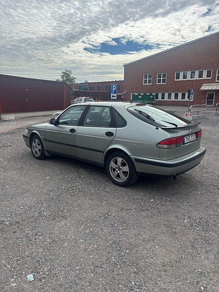 Saab 9-3 3 of 5