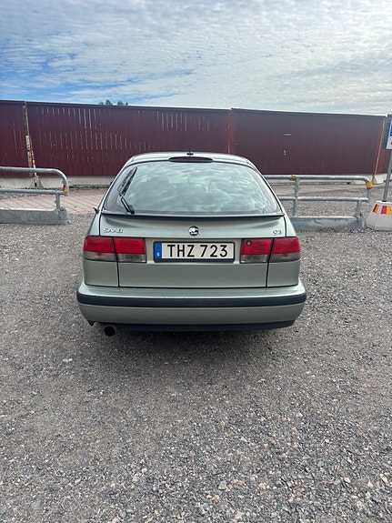 Saab 9-3 4 of 5