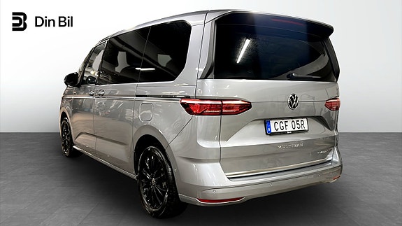 Volkswagen Multivan 3 of 5