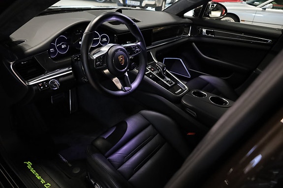 Porsche Panamera Turbo S 11 of 19