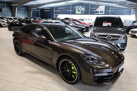 Porsche Panamera Turbo S 6 of 19
