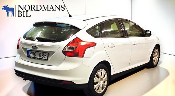 Ford Focus 3 of 5