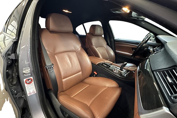 BMW 530d 14 of 15