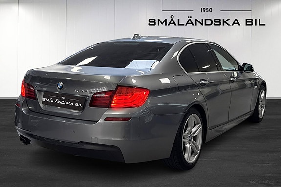 BMW 530d 4 of 5