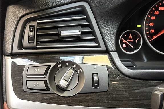 BMW 530d 11 of 15