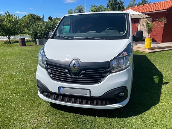 Skåpbil RENAULT Trafic 2,7 3 of 5
