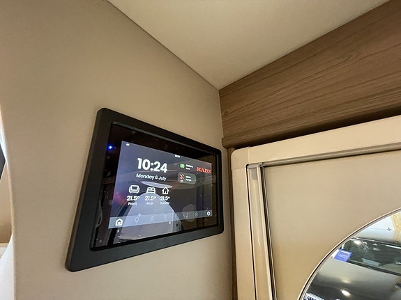 Kabe Royal 560 GLE KS /Queens-bed/ALDE/Panorama/Ugn/Micro/2495kr/månad 15 of 15