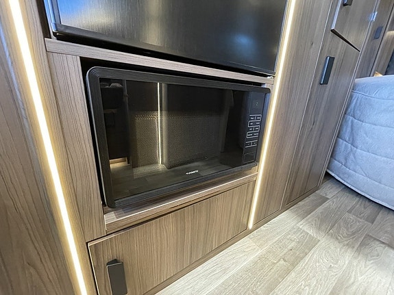 Kabe Royal 560 GLE KS /Queens-bed/ALDE/Panorama/Ugn/Micro/2495kr/månad 10 of 15