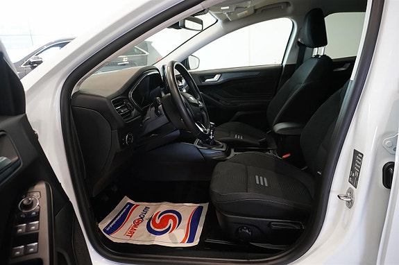 Ford Focus 6 of 12
