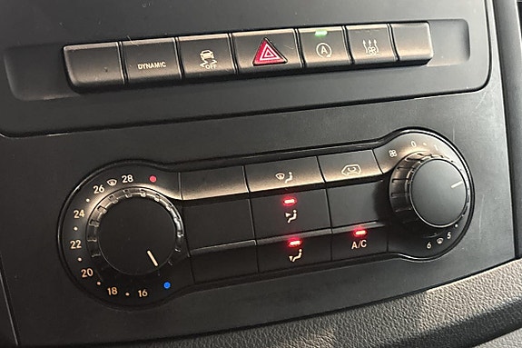 Mercedes-Benz Vito 119 11 of 18