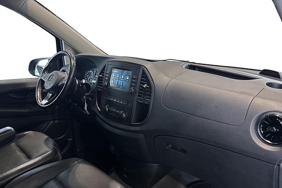 Mercedes-Benz Vito 119 12 of 18