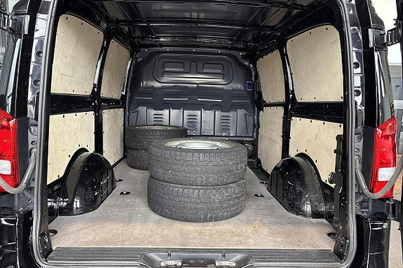 Mercedes-Benz Vito 119 15 of 18