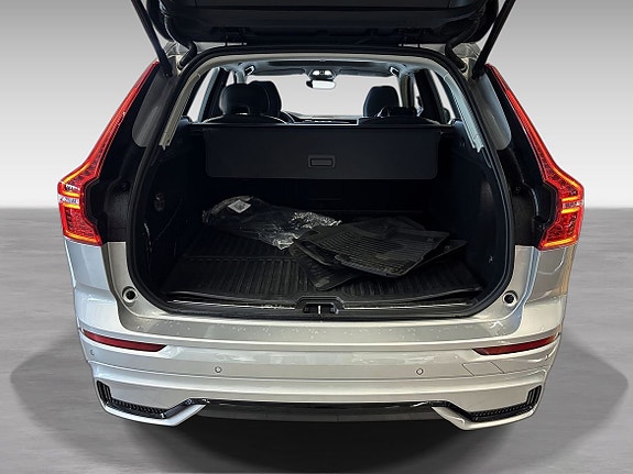 Volvo XC60 11 of 13