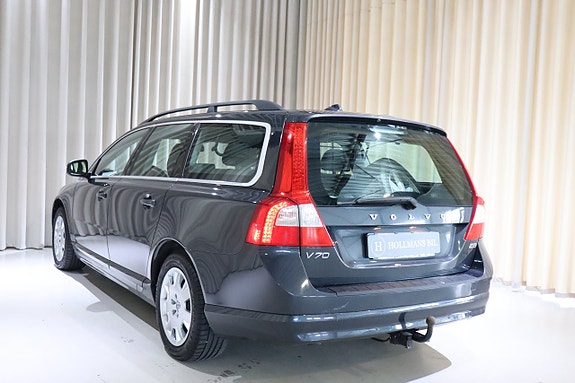 Volvo V70 8 of 27