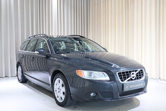 Volvo V70 5 of 27