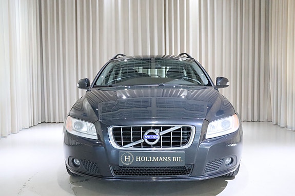 Volvo V70 6 of 27
