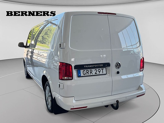 Volkswagen Transporter 3 of 5