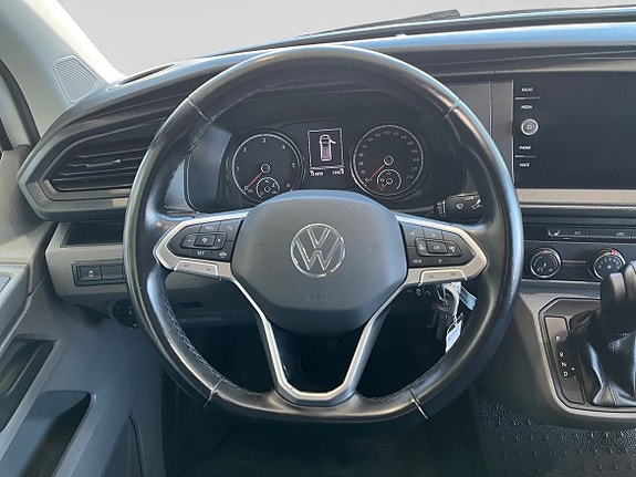 Volkswagen Transporter 13 of 17