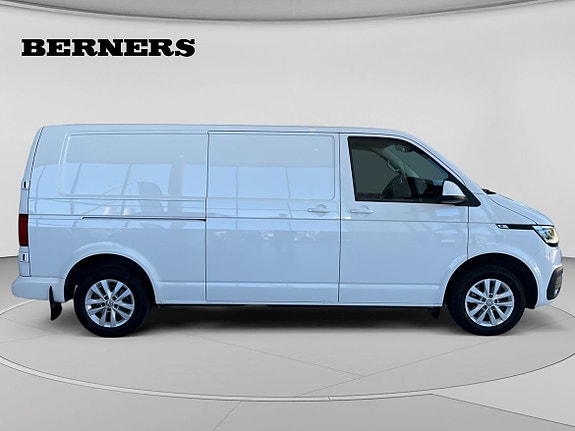 Volkswagen Transporter 6 of 17