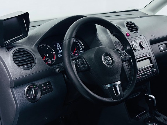 Volkswagen Caddy Maxi 10 of 16