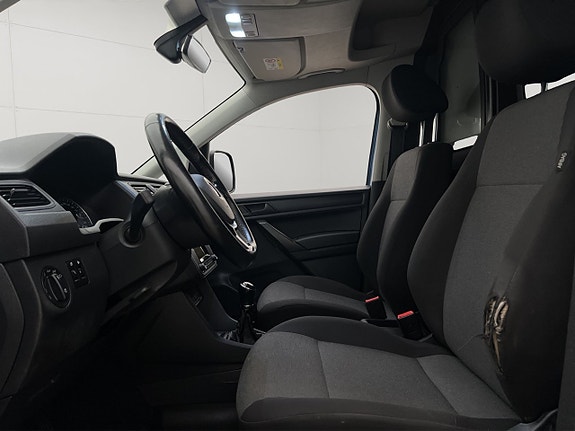 Volkswagen Caddy 10 of 30