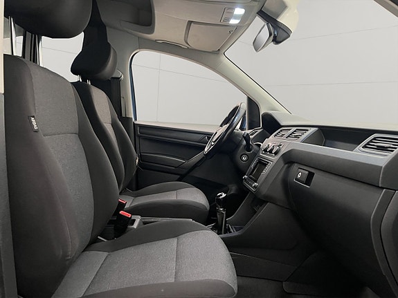 Volkswagen Caddy 11 of 30
